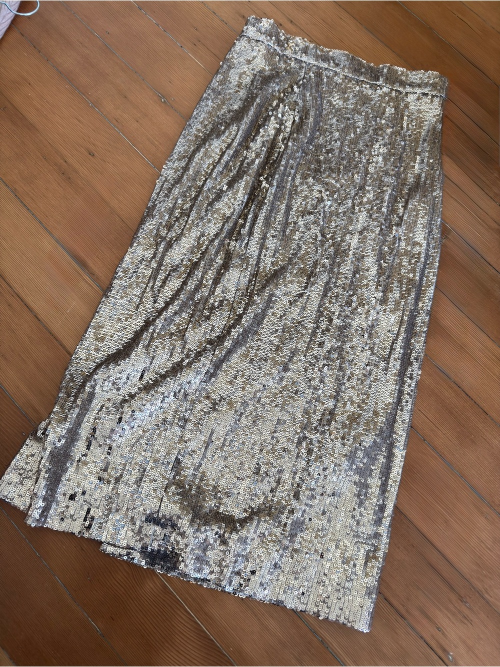 Sezane champagne sequin skirt